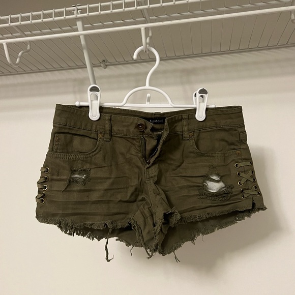 🌸3 FOR 5🌸 Billabong jean shorts - Picture 1 of 2